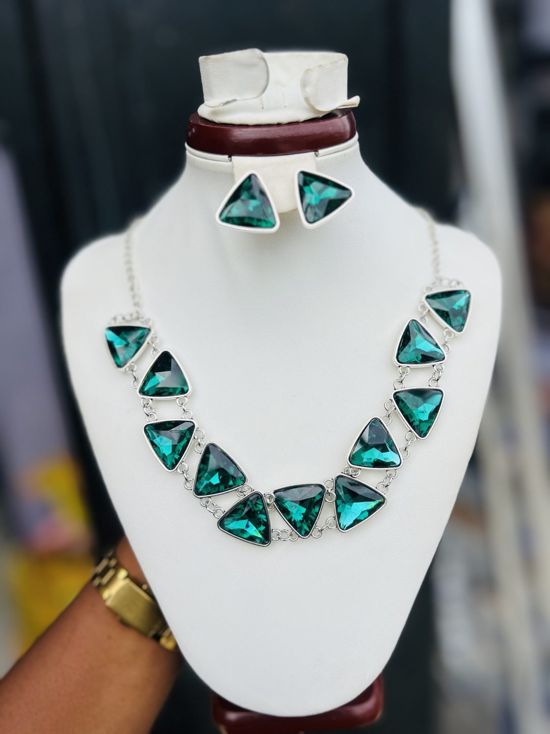 Green Triangle silver fashion set