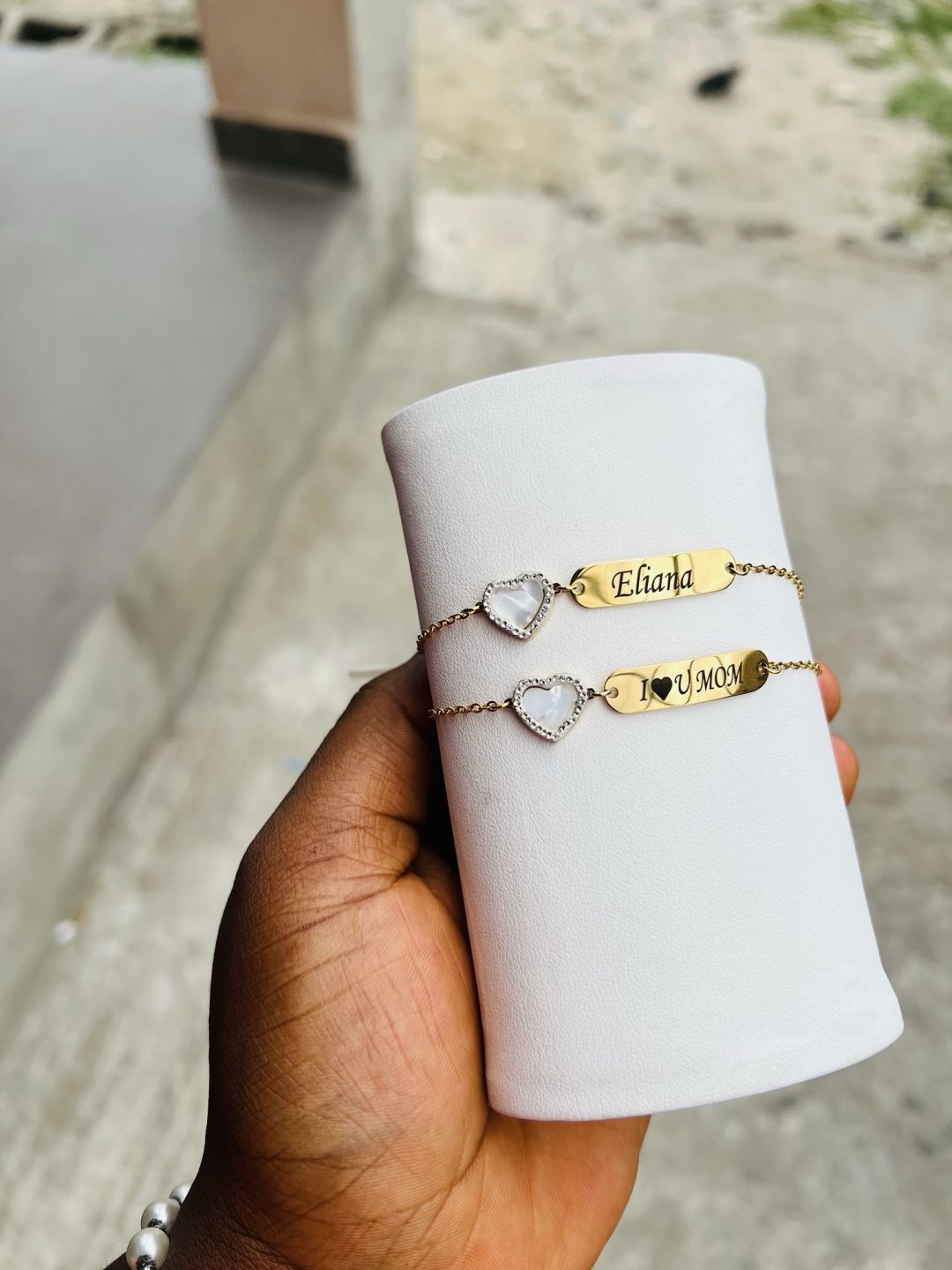 Engraved female love bracelet - Image 4
