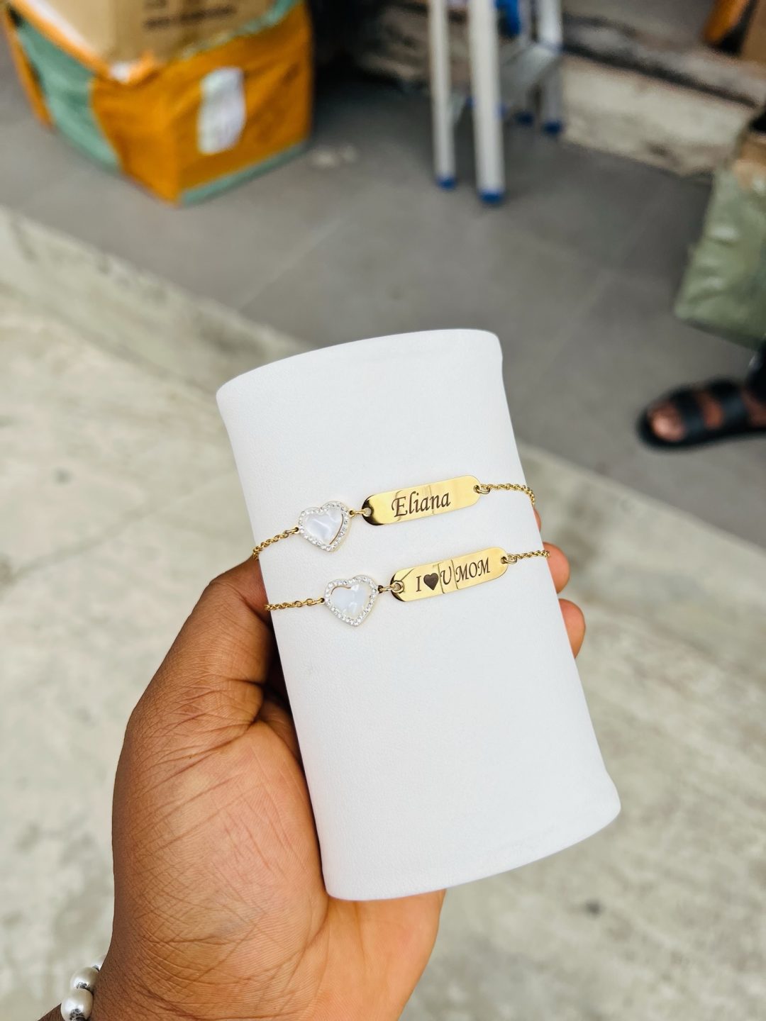Engraved female love bracelet - Image 6