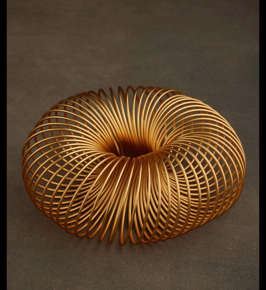 Ario gold wire roll bracelet