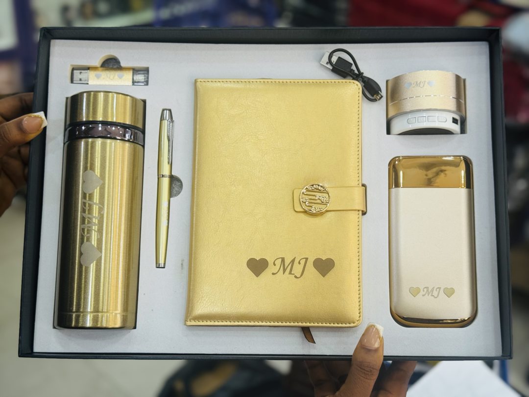 Male gift set 24 karat plated with free rose flower
