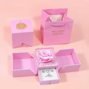 Pink rose romantic box