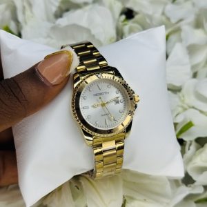 Rebirth gold female submarine
