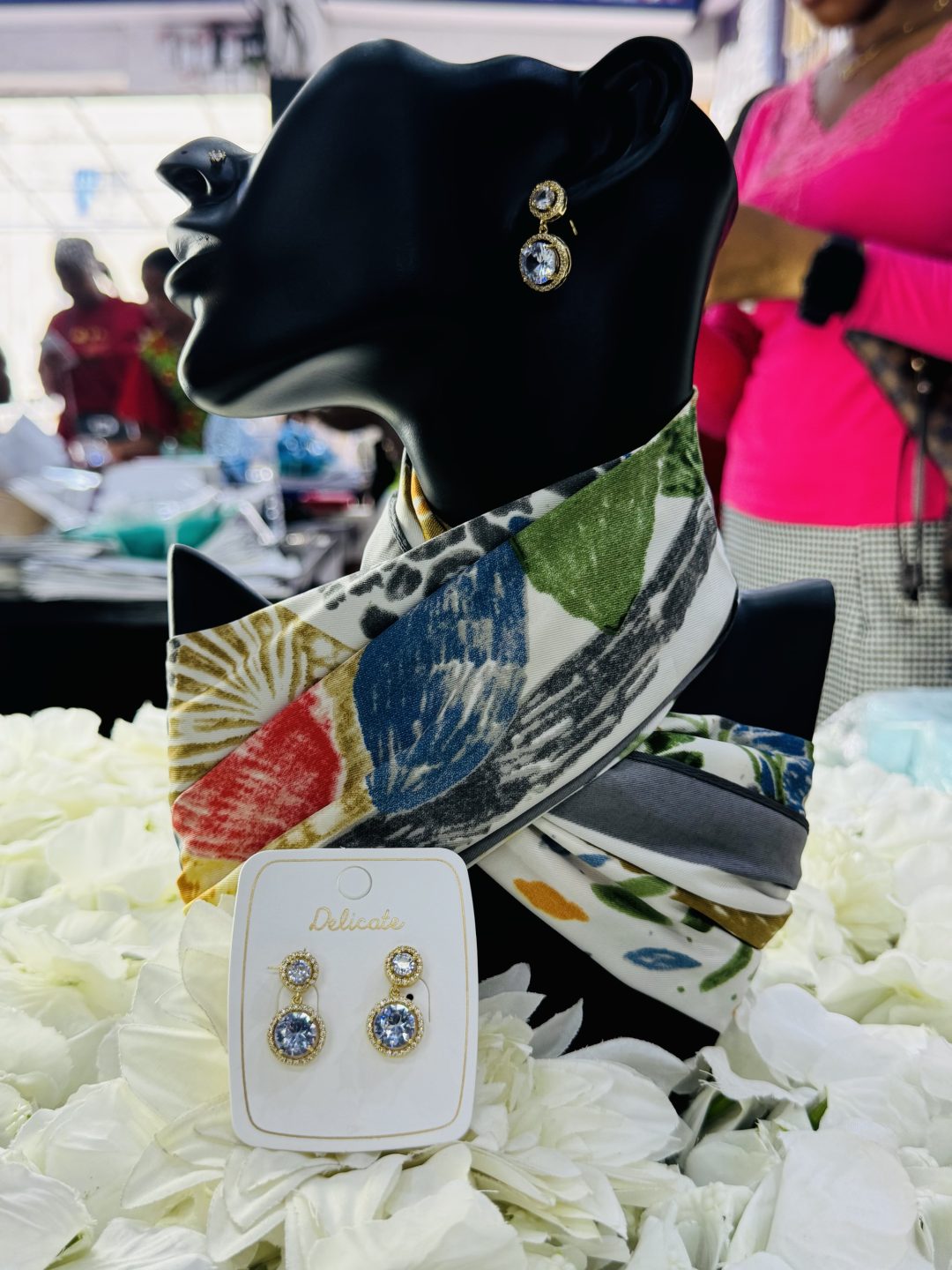 NHY STATEMENT EARRINGS 012