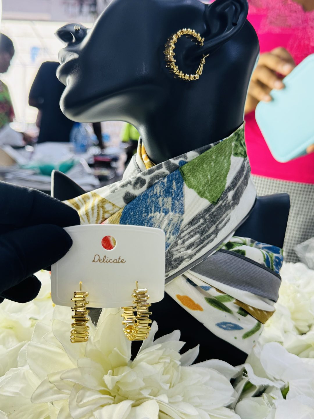 NHY STATEMENT EARRINGS 013