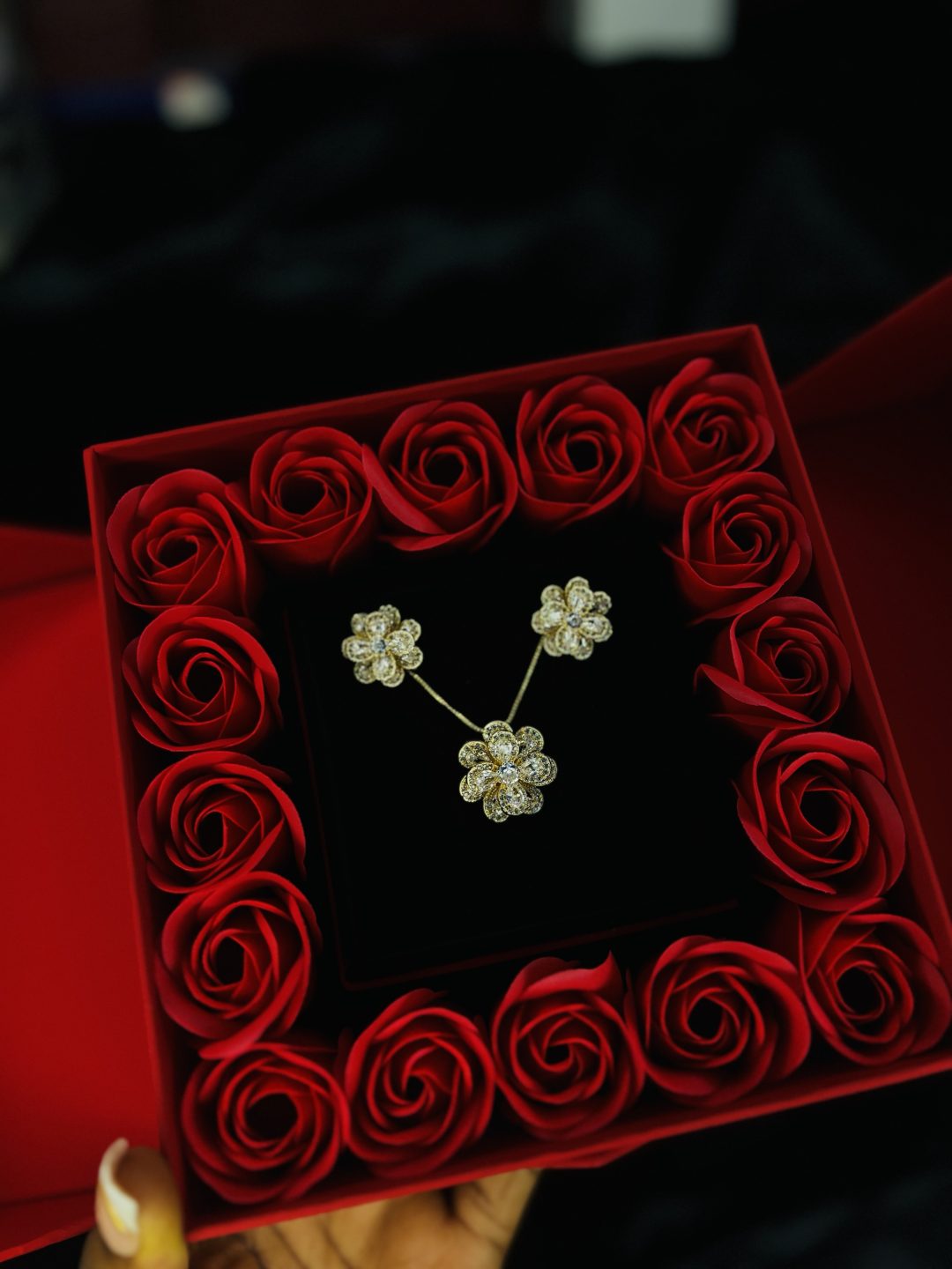 WE LADY 013 Gold Colour - Image 3