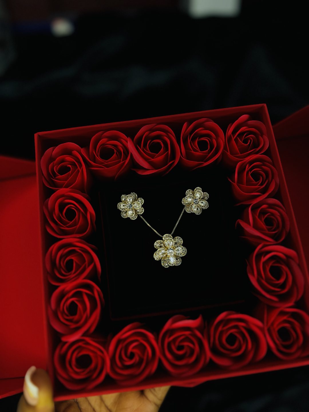WE LADY 013 Gold Colour