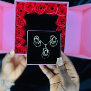 WE LADY 30 Gold Colour