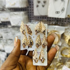 Xuping rose gold hoops 002