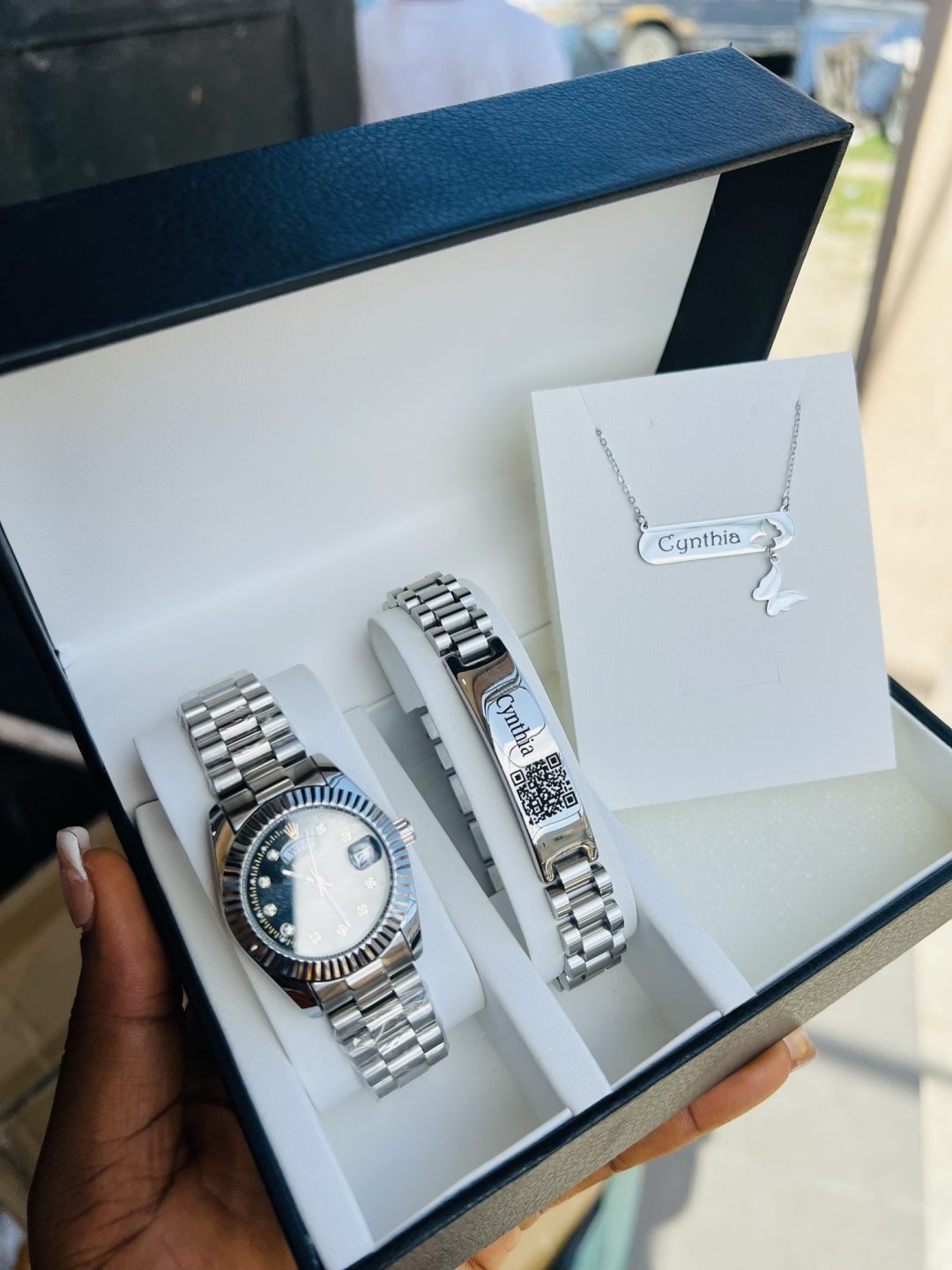 Engraved female silver combo 002 - Image 2