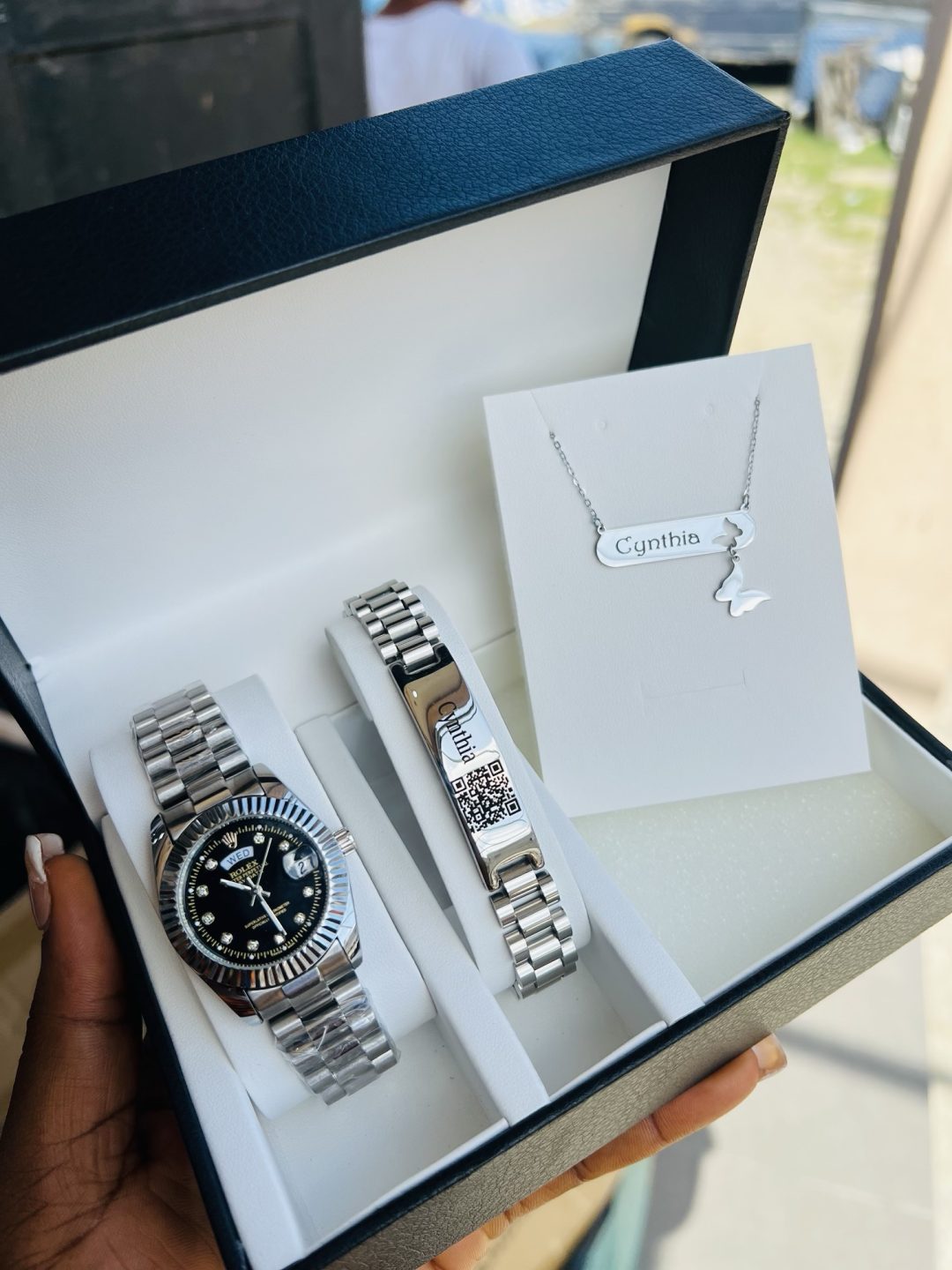 Engraved female silver combo 002