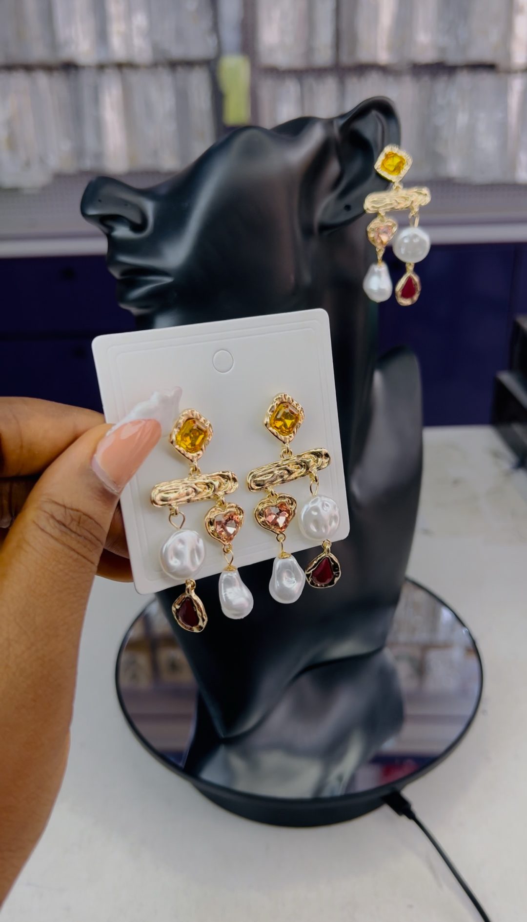 Vintage gemstone earrings - Image 3