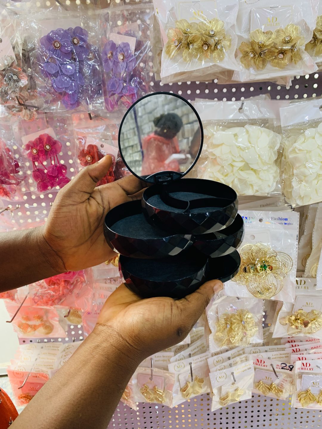 Black jewelry organizer