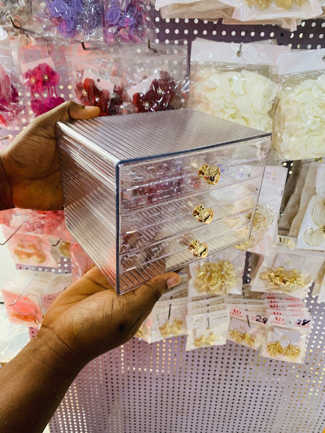 Transparent jewelry organizer - Image 4