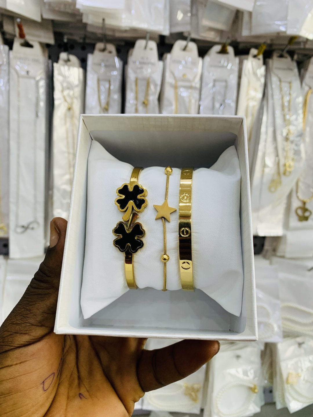 Star bracelet combo with box