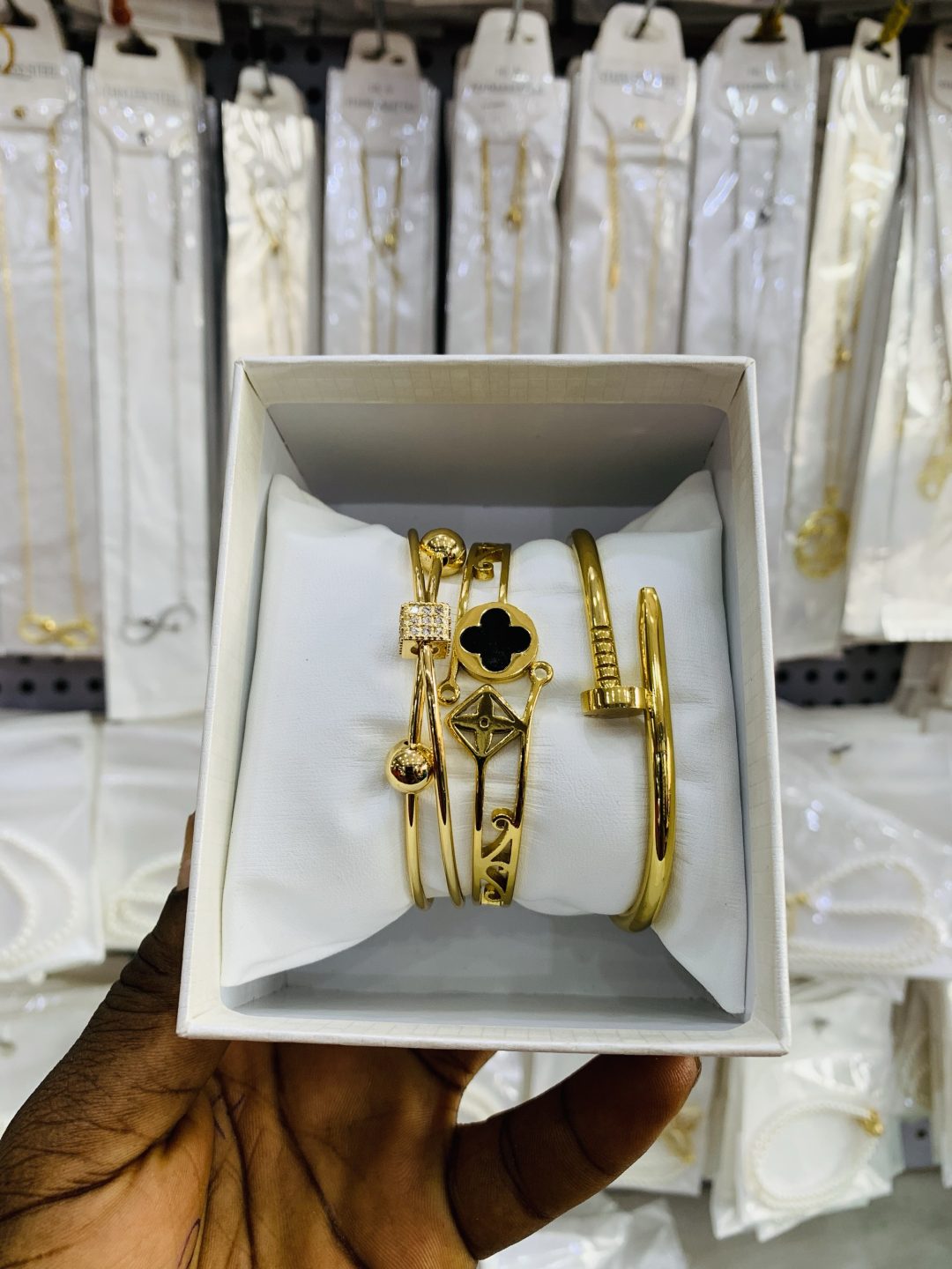 NYH bracelet combo with box - Image 2