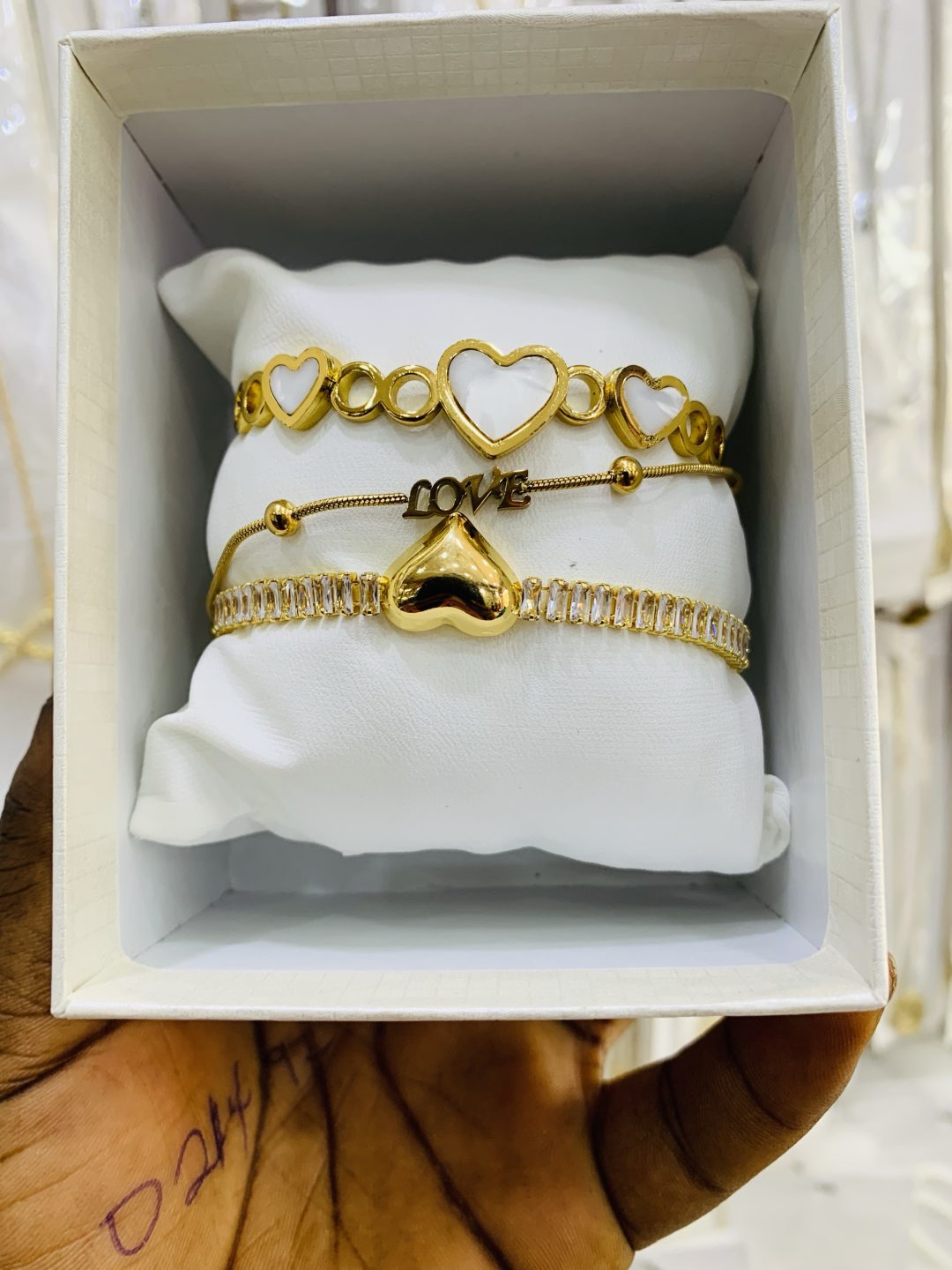 Love bracelet combo with box - Image 4