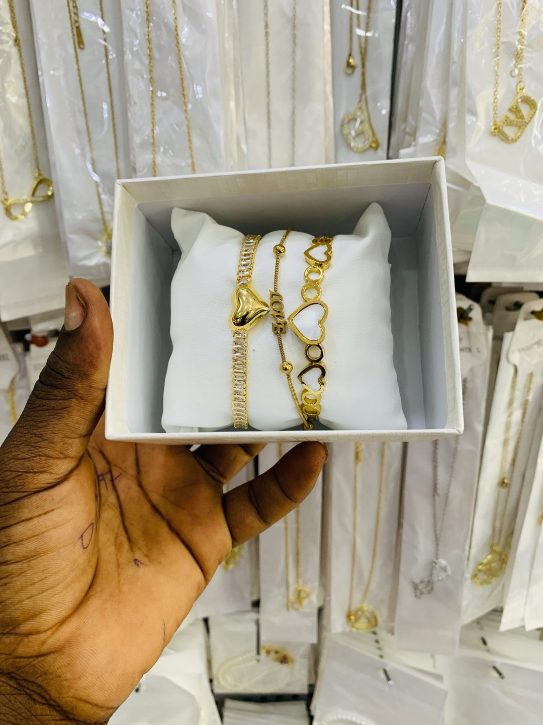 Love bracelet combo with box
