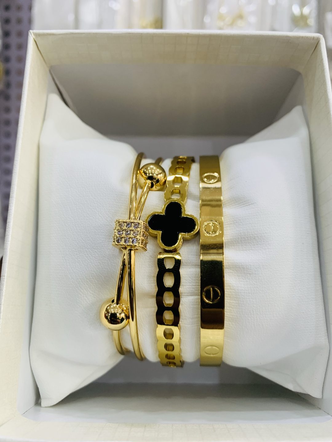 NYH Bracelet combo with box - Image 2