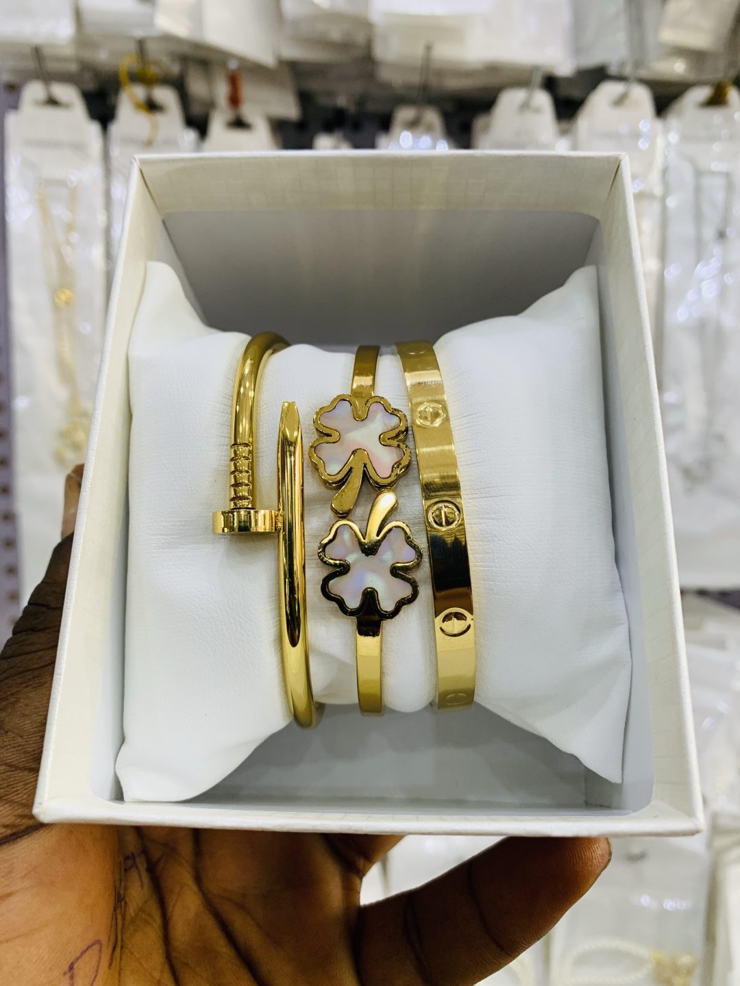 Unique bracelet combo with box 16