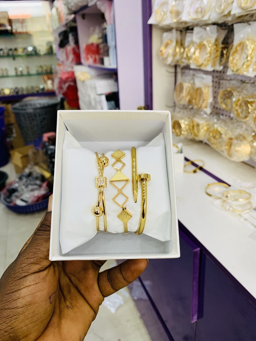 NYH BRACELET COMBO WITH BOX