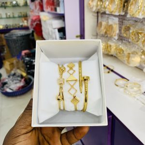 NYH BRACELET COMBO WITH BOX