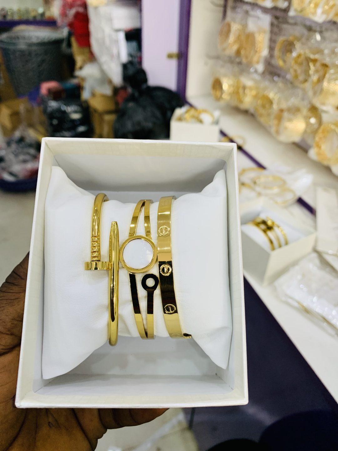 Unique bracelet combo with box 12
