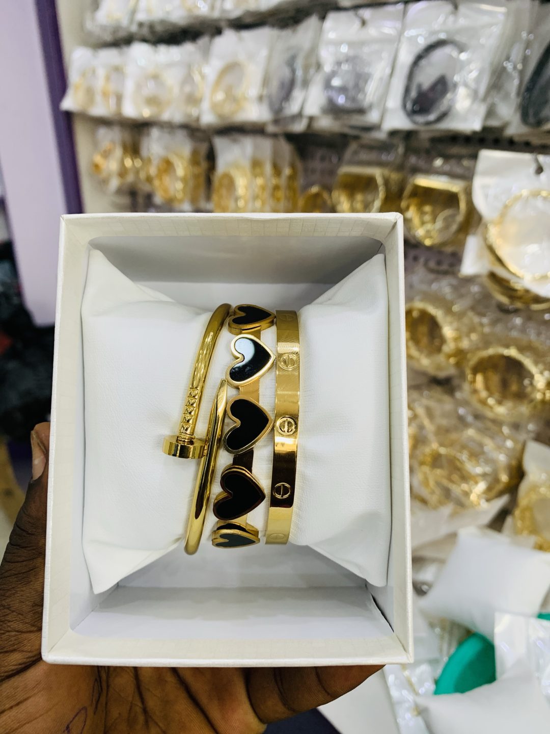 Unique bracelet combo with box 11