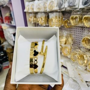 Unique bracelet combo with box 08