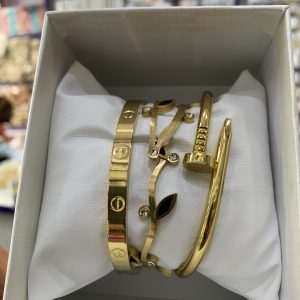 Unique bracelet combo with box 04