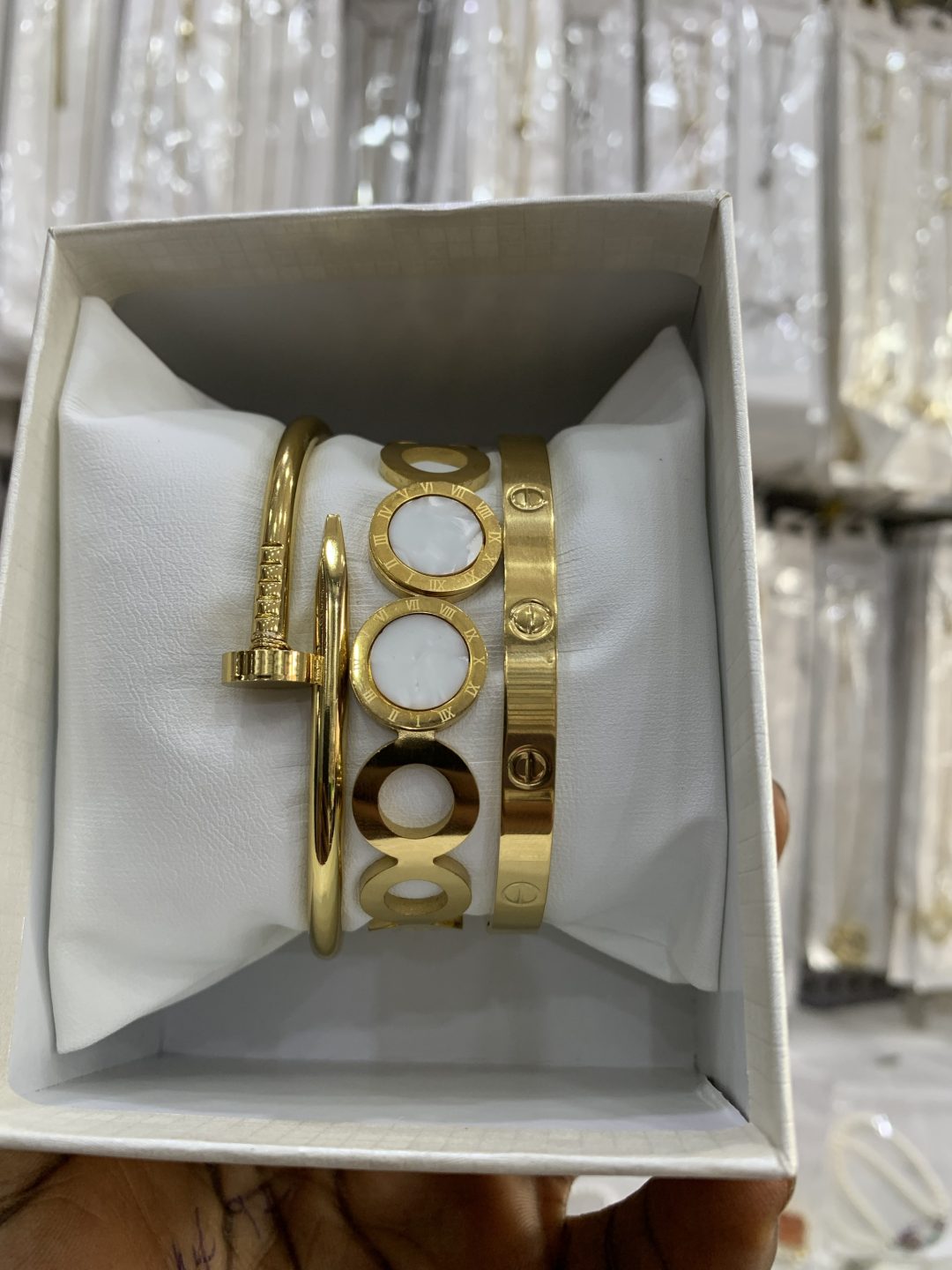Unique bracelet combo with box 07