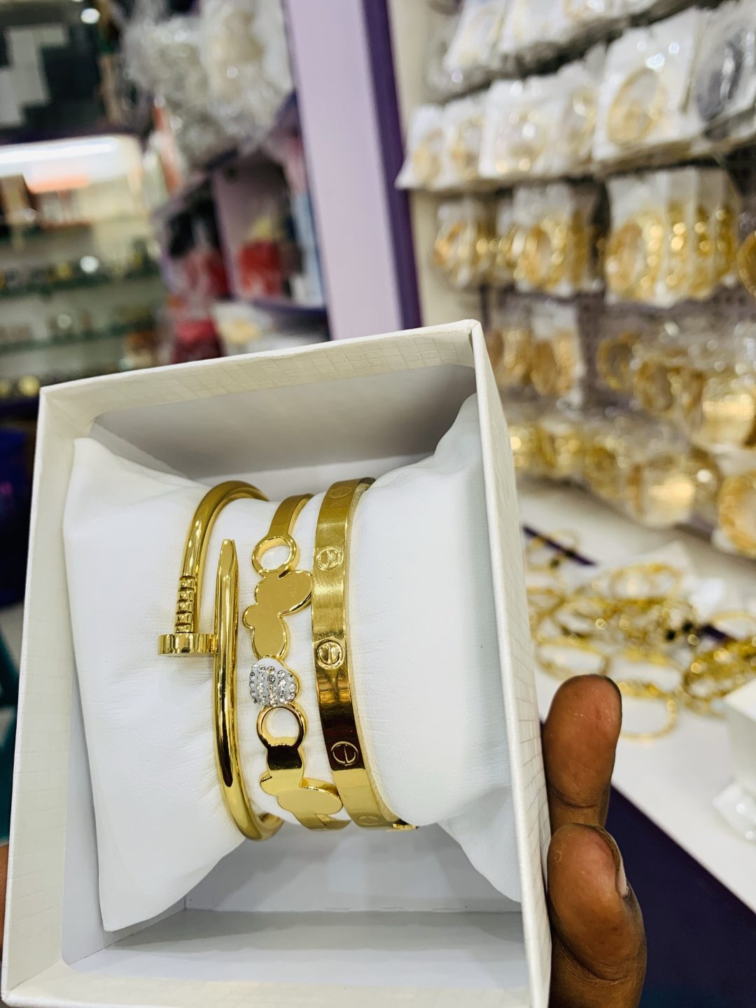 Unique bracelet combo with Box 03