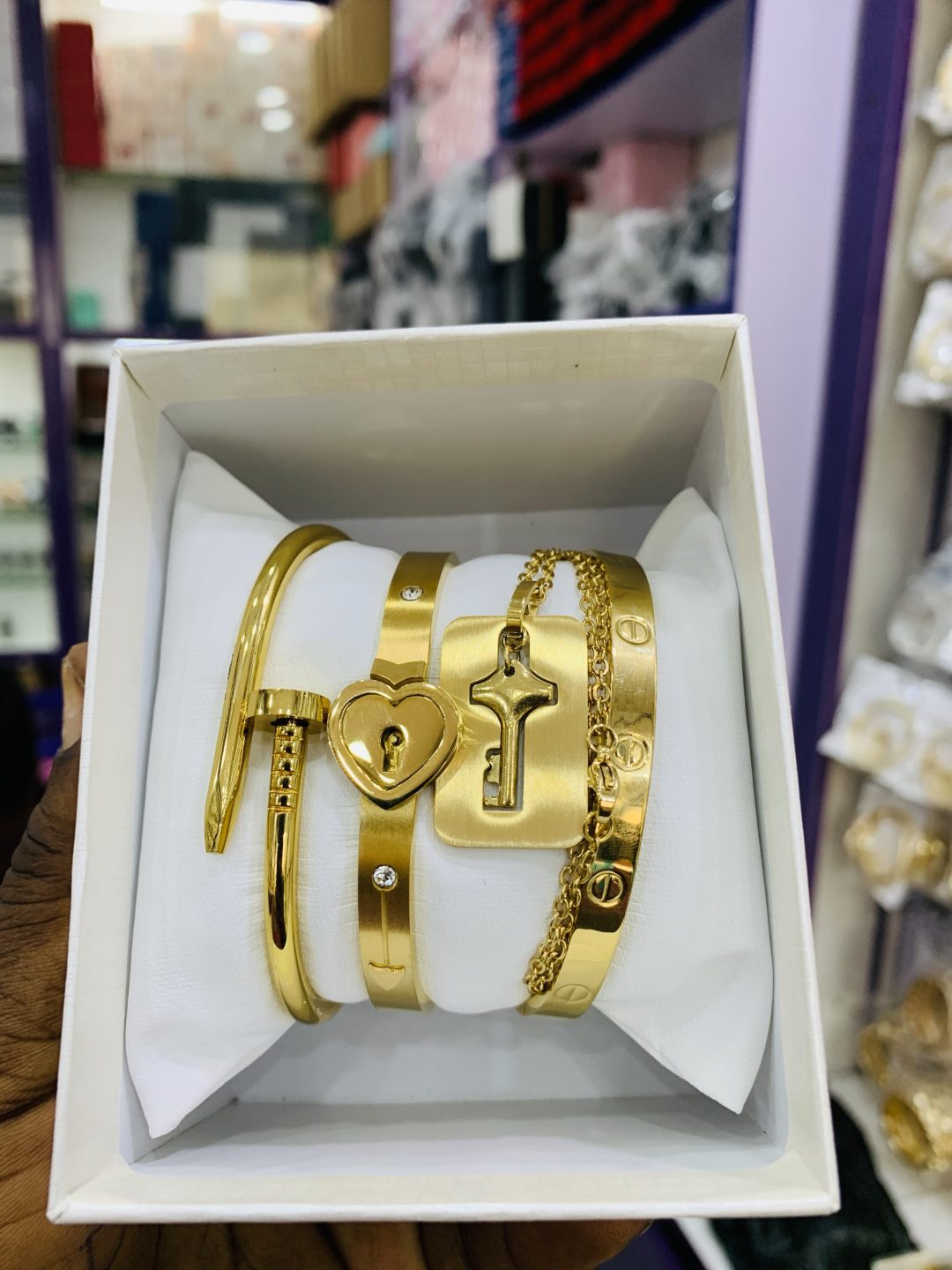 Couples Lock/Bracelet Combo (Gold) - Image 2