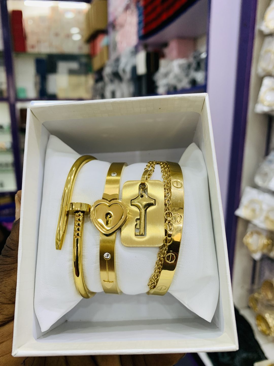 Couples Lock/Bracelet Combo (Gold)