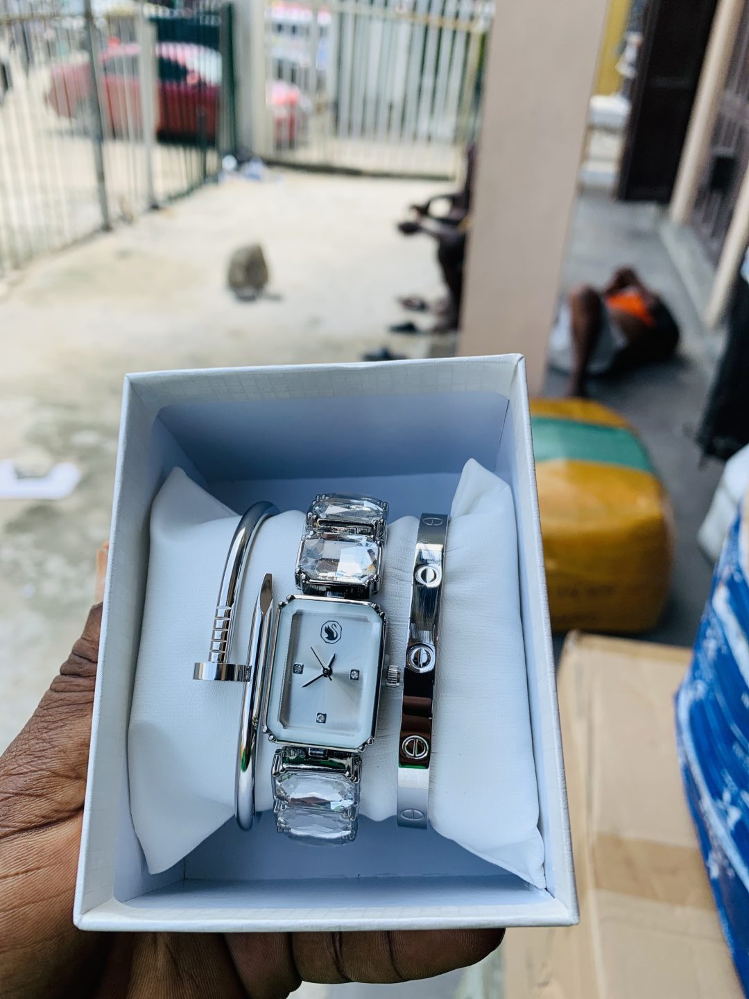 Swavoski watch and bracelet combo box