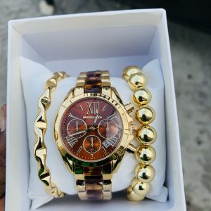Micheal kors gold box 03