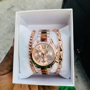 Micheal kors Rose gold box 02