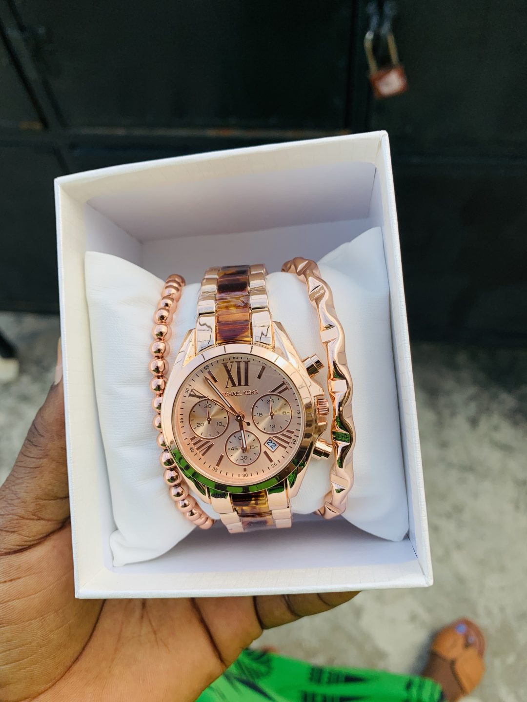 Micheal kors Rose gold box 02 - Image 4