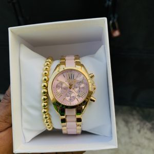 Micheal kors  box 01