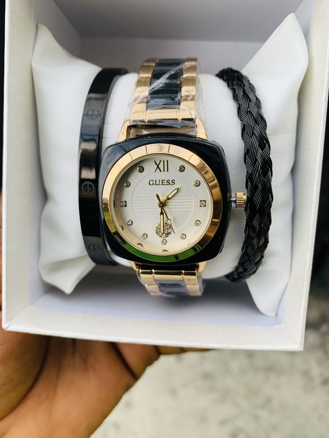 Guess watch combo with box - Image 3