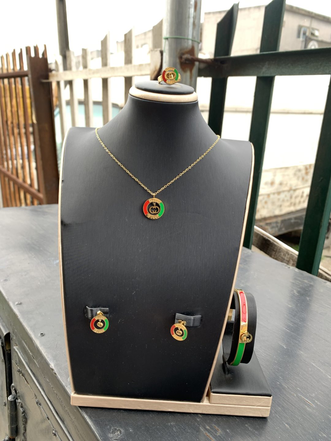 Gucci Gold set - Image 4