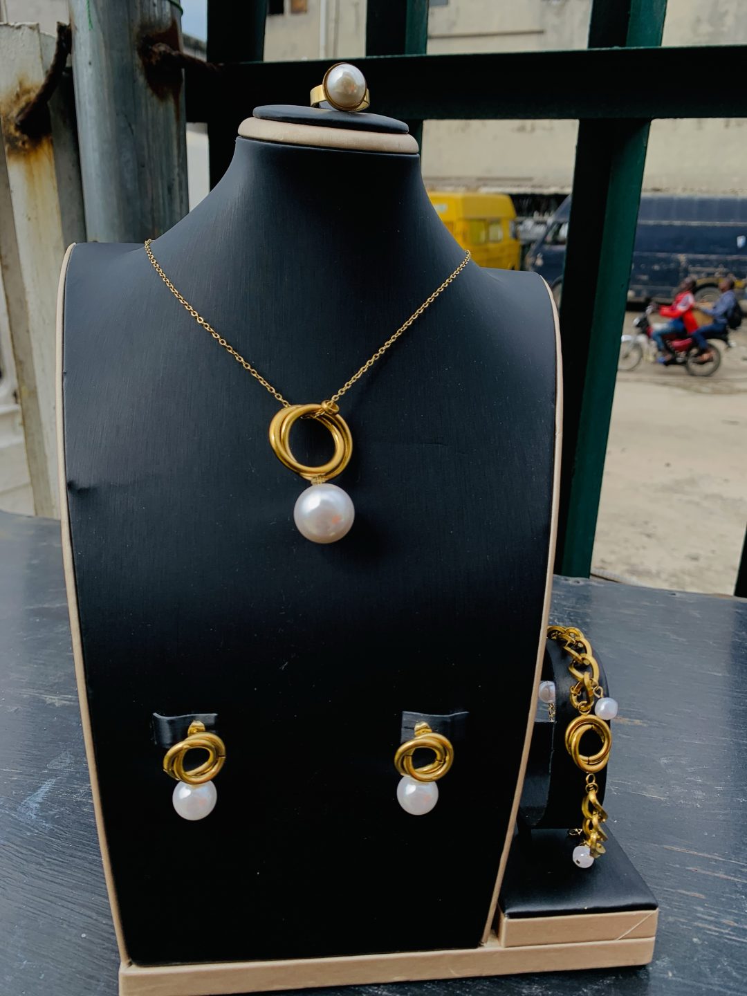 Opulent Ornaments