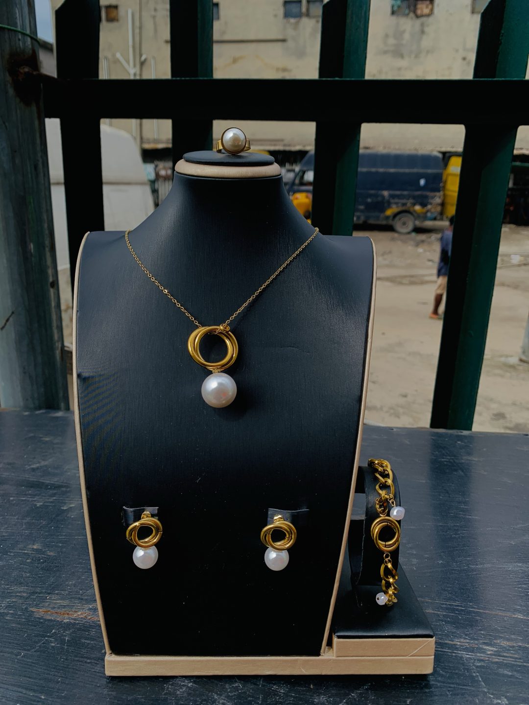 Opulent Ornaments - Image 4