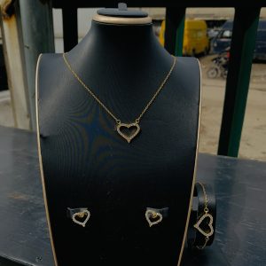 Love Damini gold set