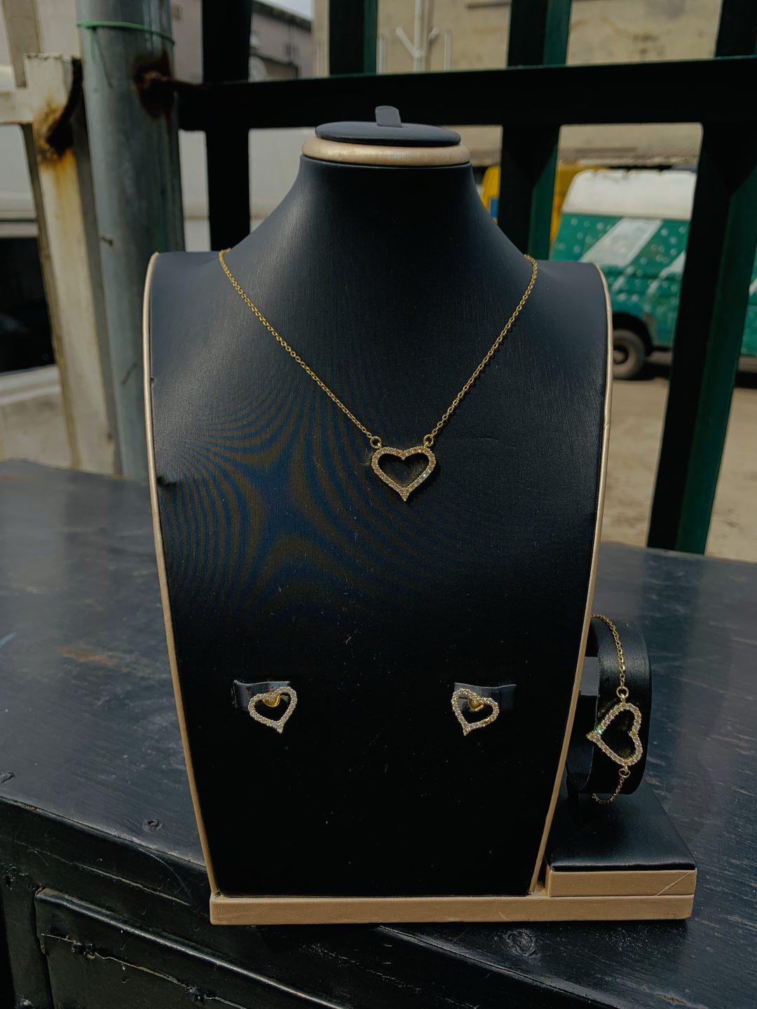 Love Damini gold set