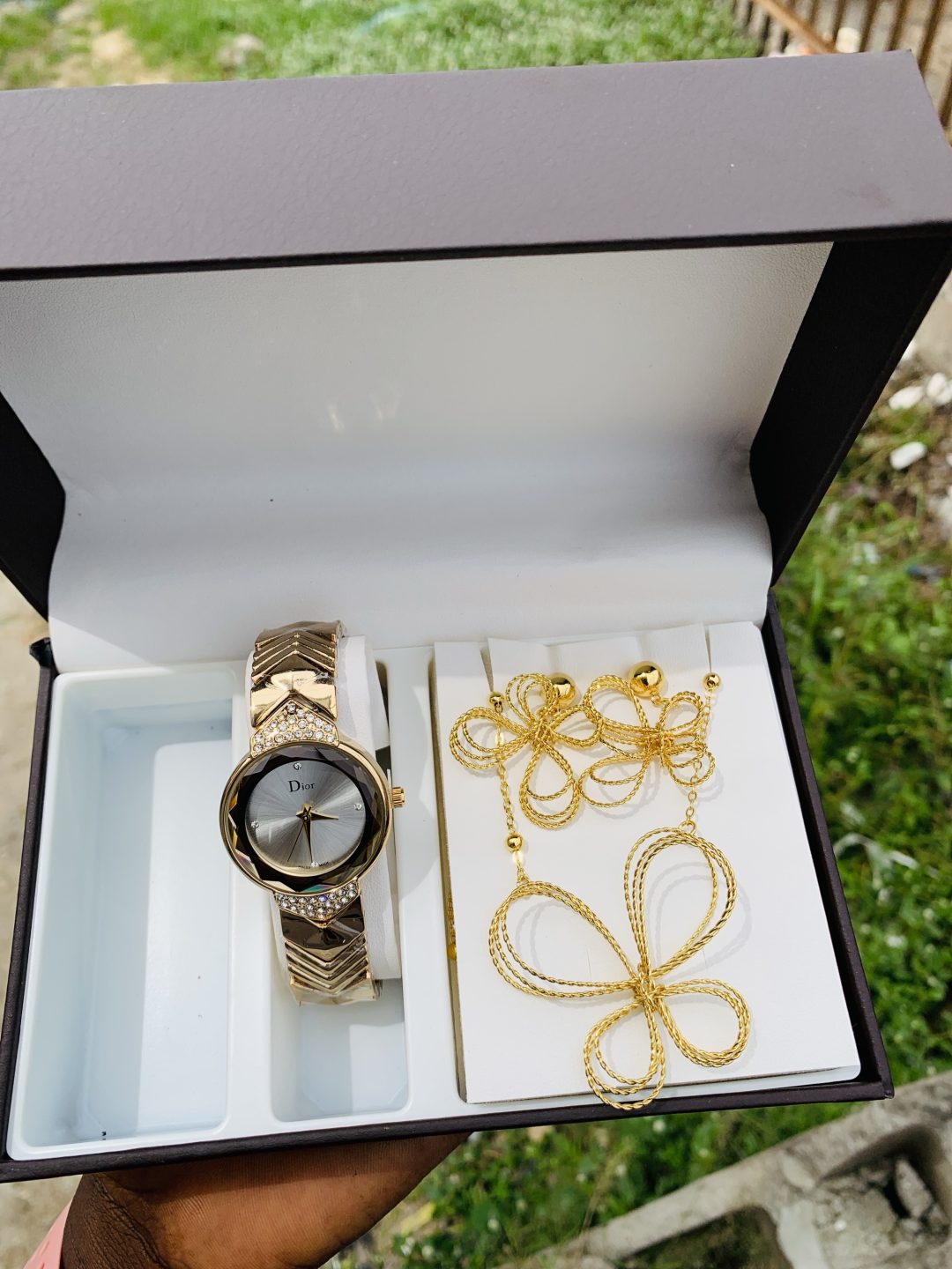 Dior watch set with box