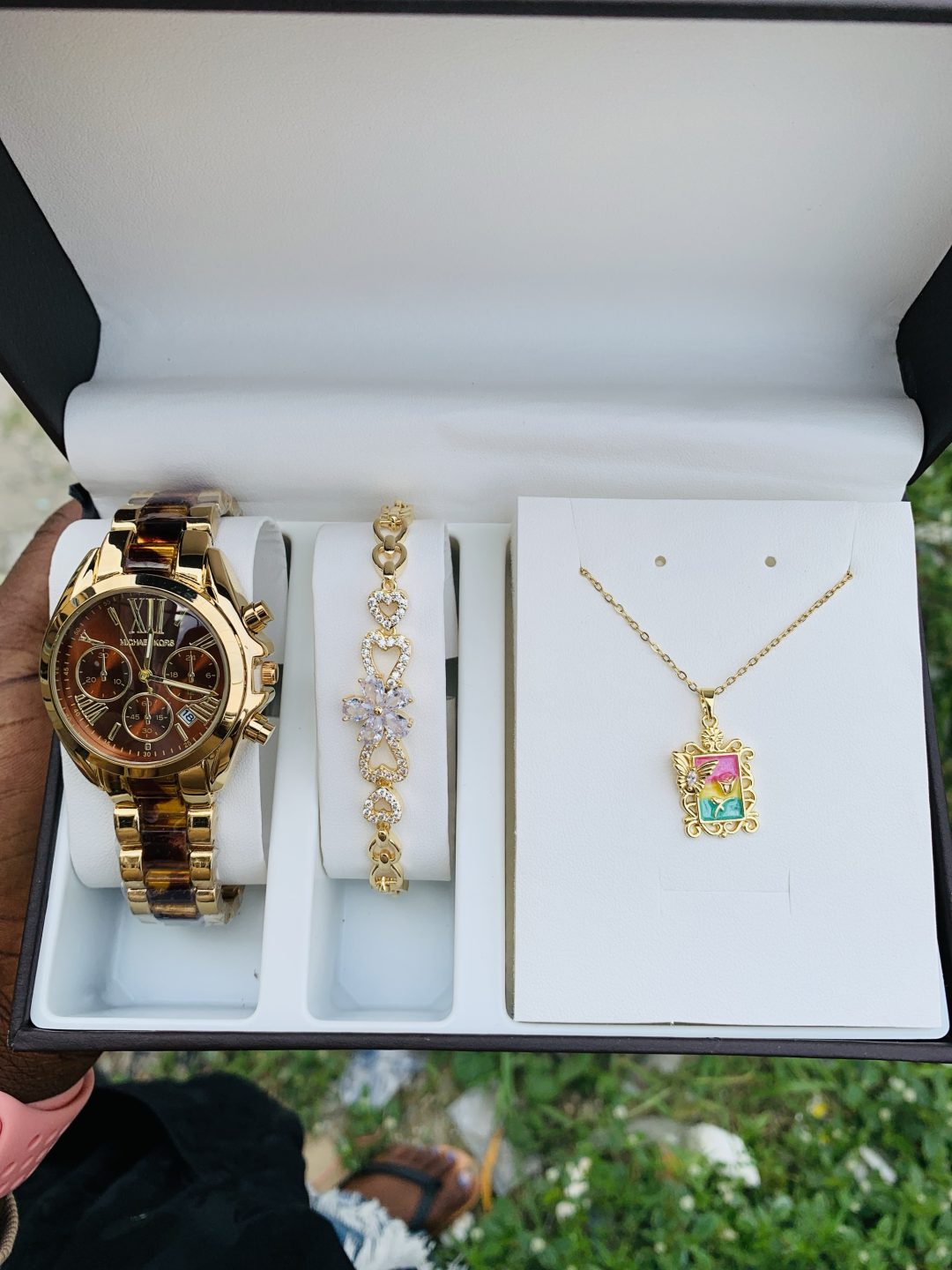 Micheal kors Luxury set - Image 2