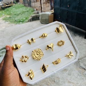 A Dozen of fashion Rings 002
