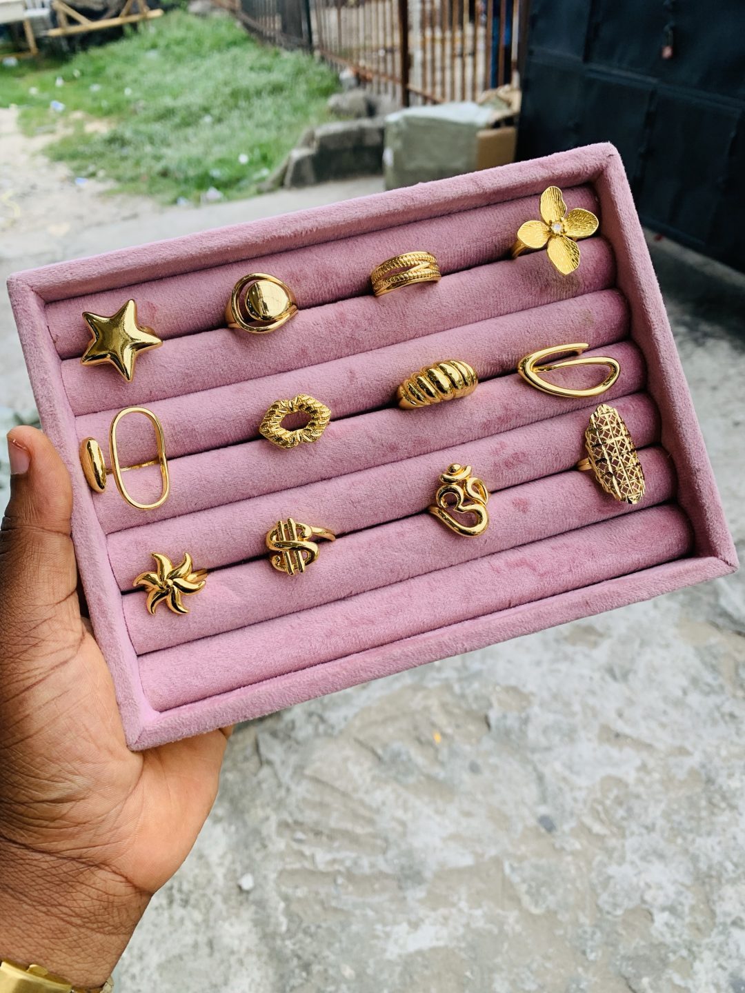 A Dozen of fashion rings001 - Image 3