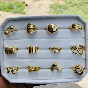 A Dozen of fashion rings 010